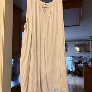 Old Navy Cream Tank Top